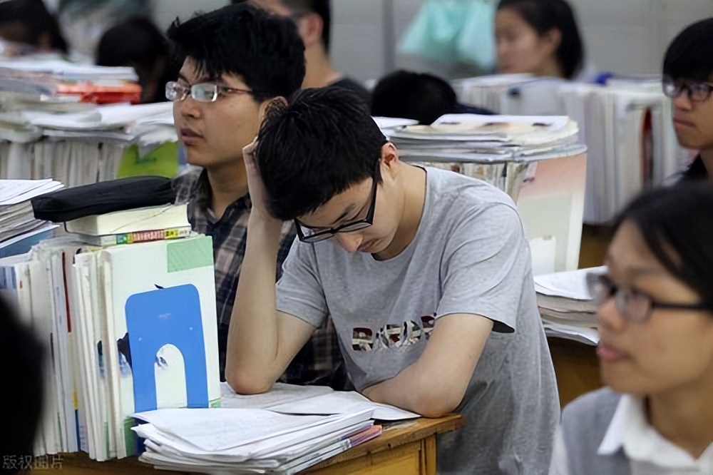 复读生被禁止了吗,复读生建议再次复读吗