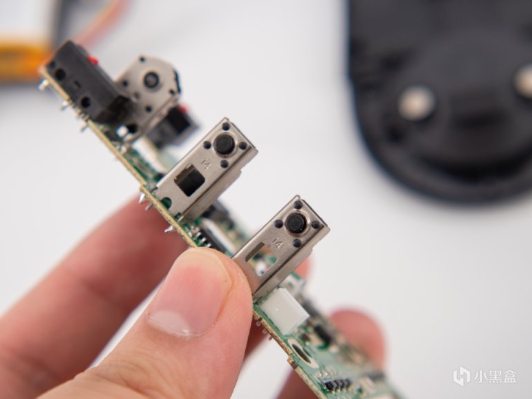 仅需40块的究极性价比鼠标，但我不建议你买——戴记严选3323D