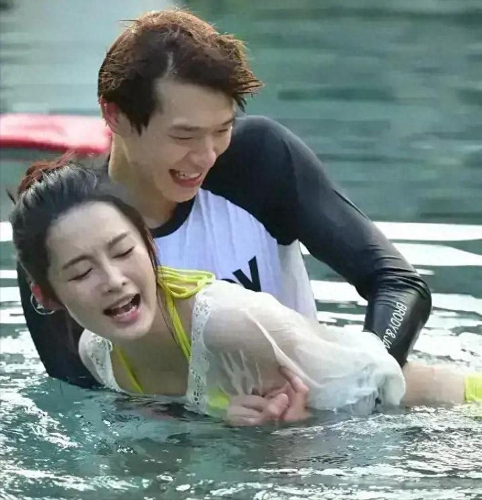 假戏真做、借戏“霸凌”、德不配位，影视圈这些畸形现象该改改了