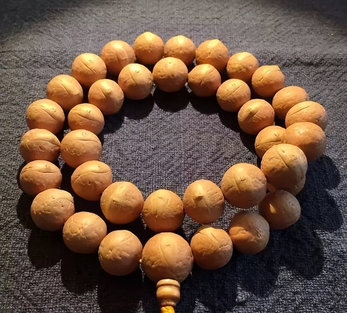 凤眼菩提值不值得盘玩,凤眼菩提蜡封眼之后怎么盘玩