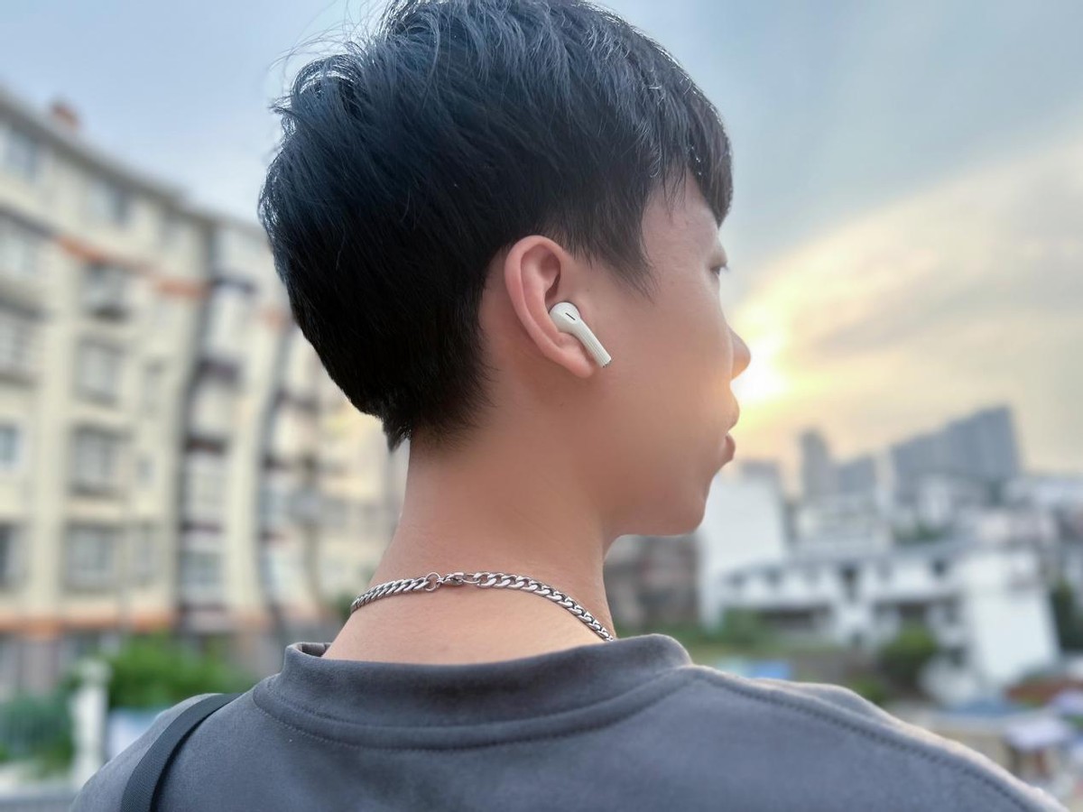 魅蓝blusmini功能介绍,魅蓝blusmini三个孔