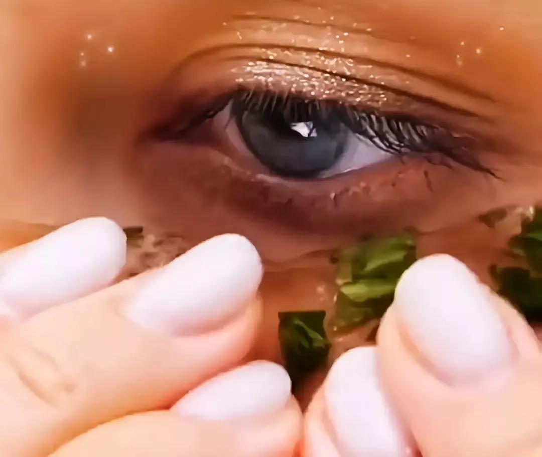 冰箱有异味如何快速的去异味,生活小妙招除去冰箱异味指南