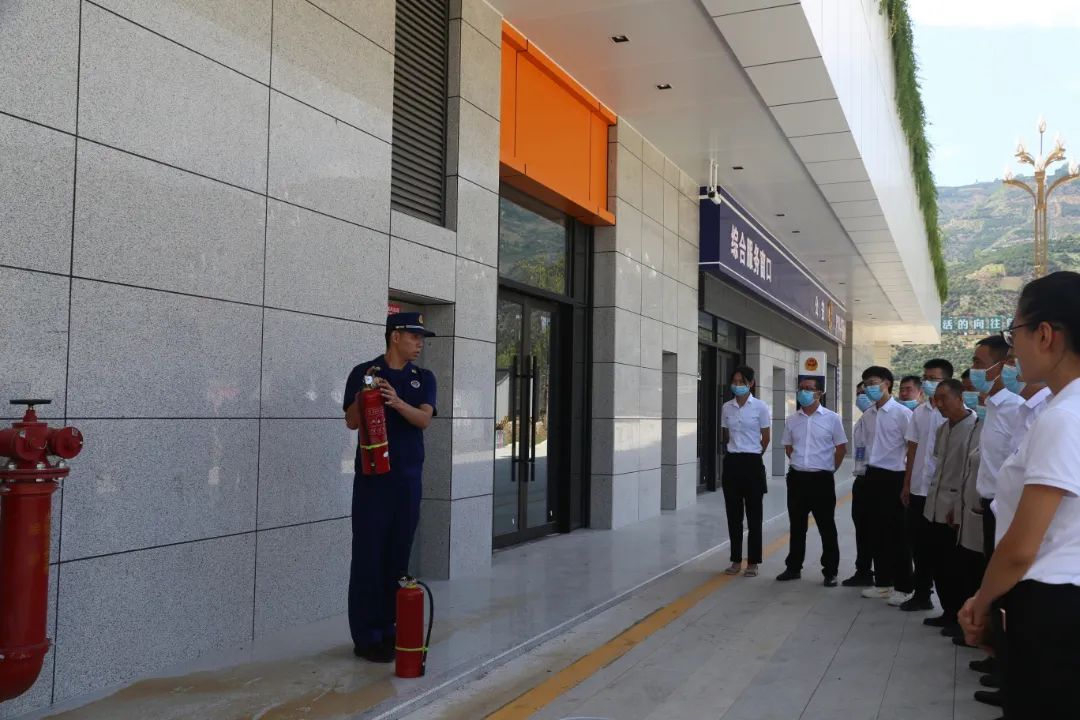 暑期培训机构消防安全无小事,消防安全培训正在直播