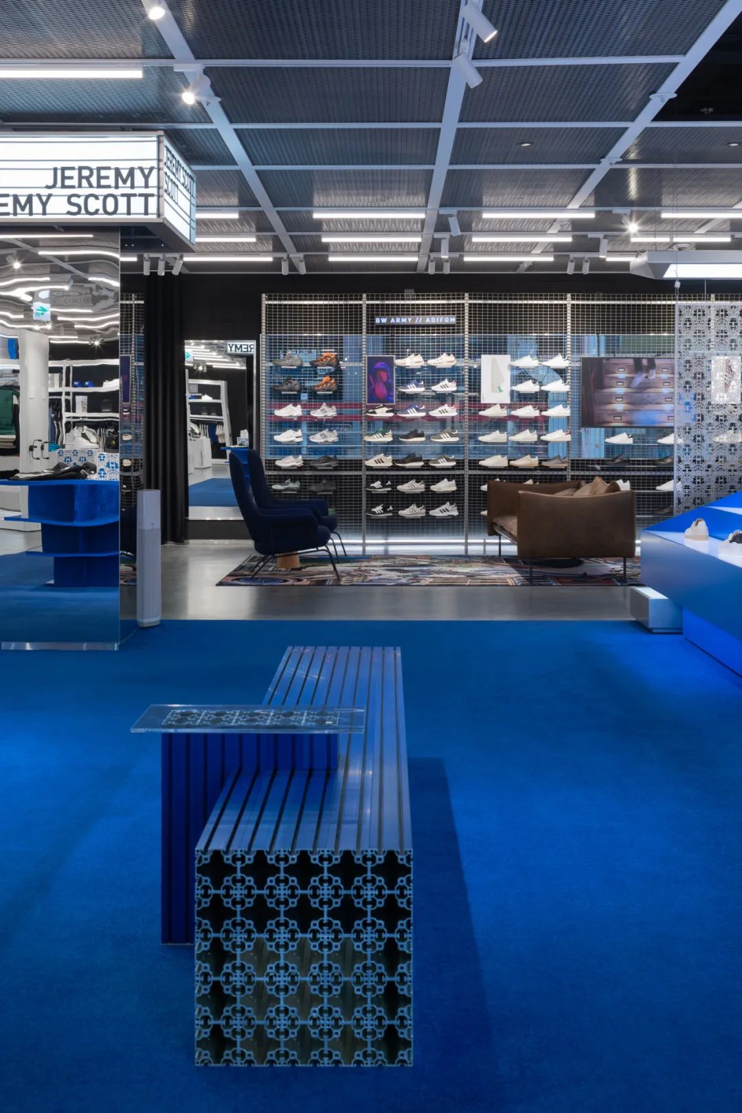 万社设计靠谱吗,首尔adidas旗舰店