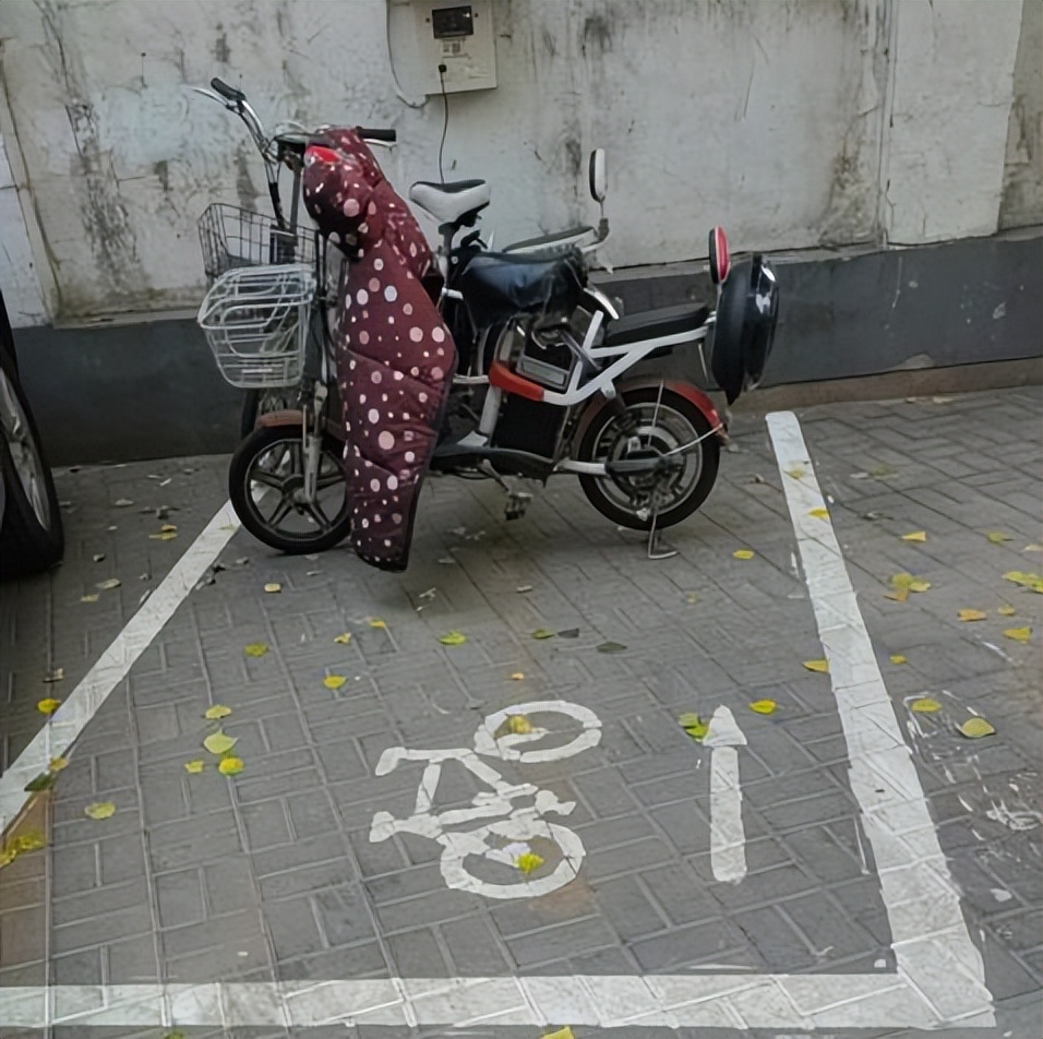 走进社区看小康,社区构筑幸福家园