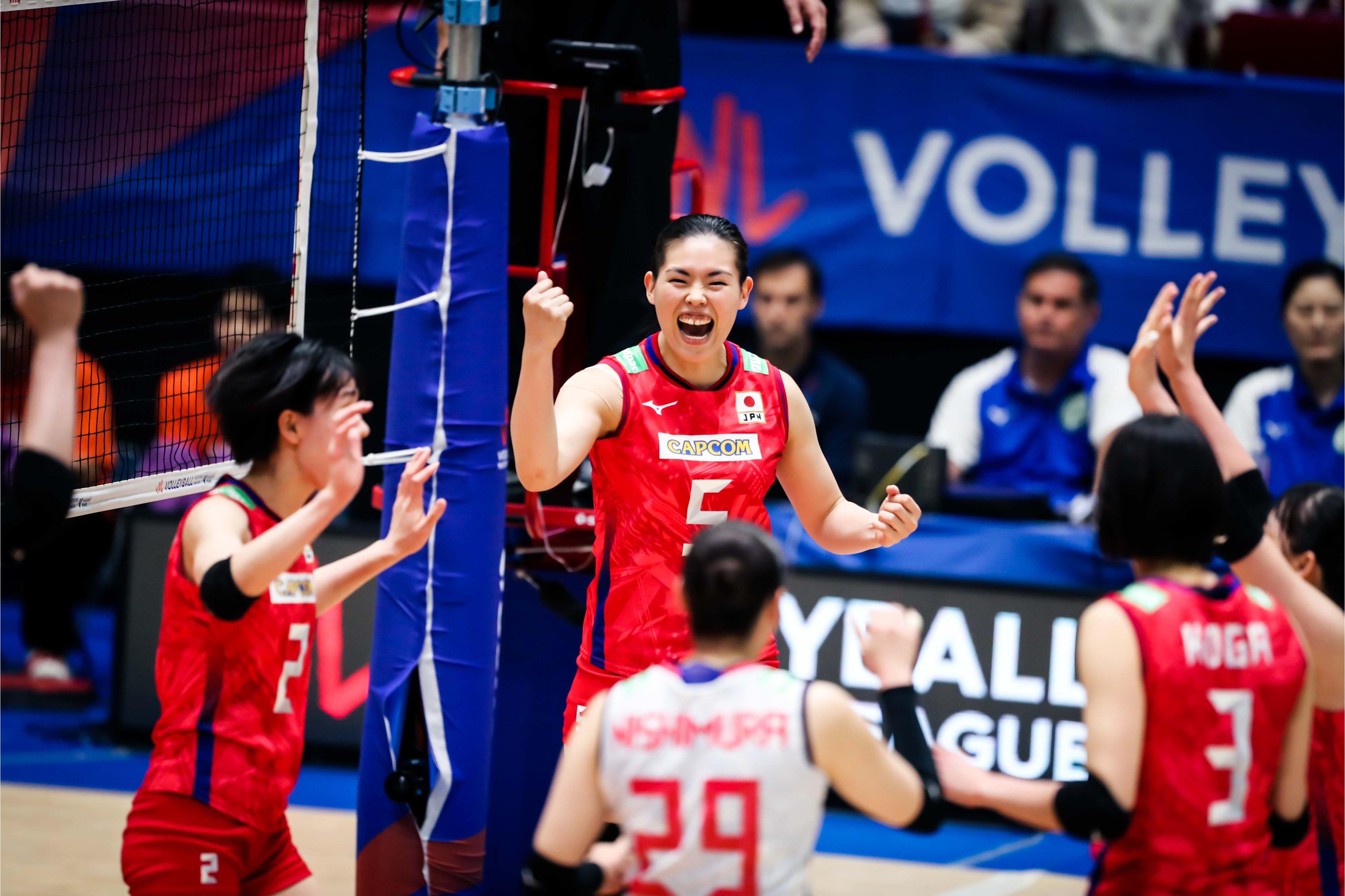 中国女排3比2逆转日本女排回放,世界女排联赛日本女排赛程