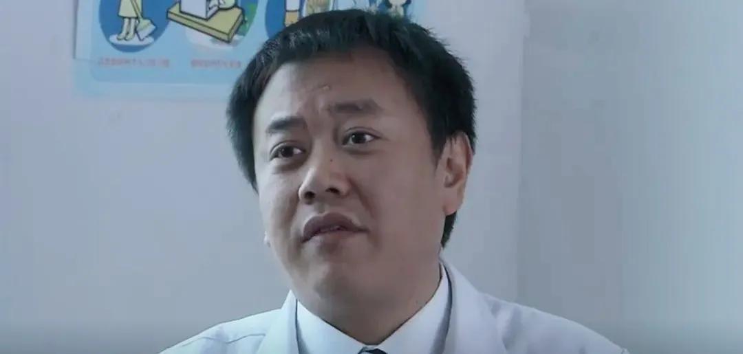 冯嘉怡个人资料图片,冯嘉怡年轻图片