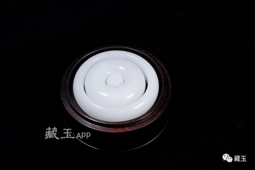 青海料和新疆籽料的区别图片,像青海料一样的籽料