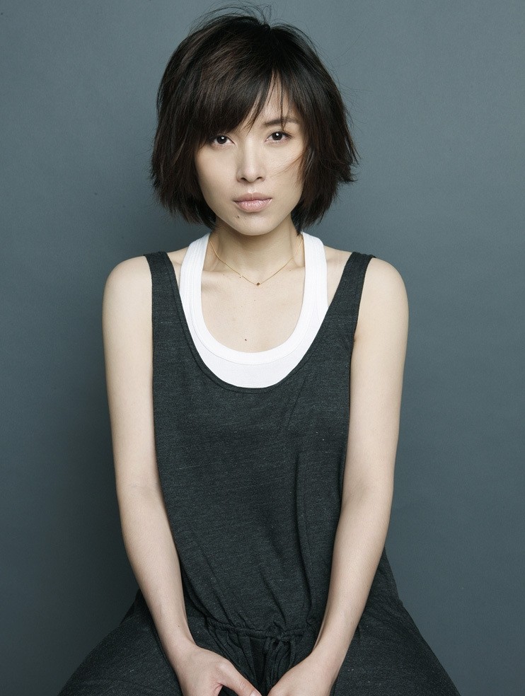 李佳与靳东结婚了吗,靳东却宁愿娶2婚的李佳