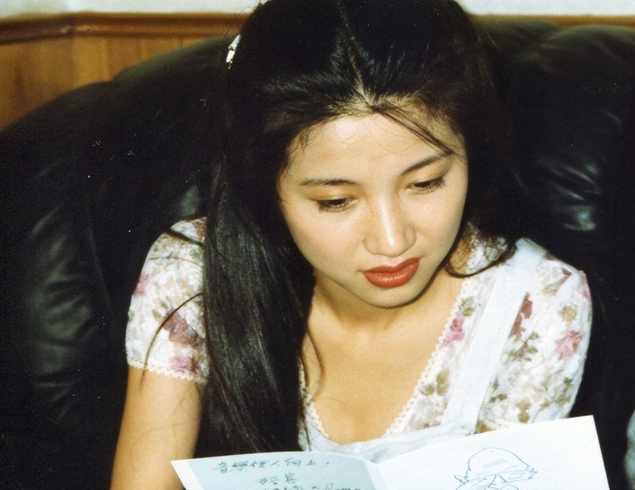 十大最美女星素颜照,殷桃20位演员今昔对比