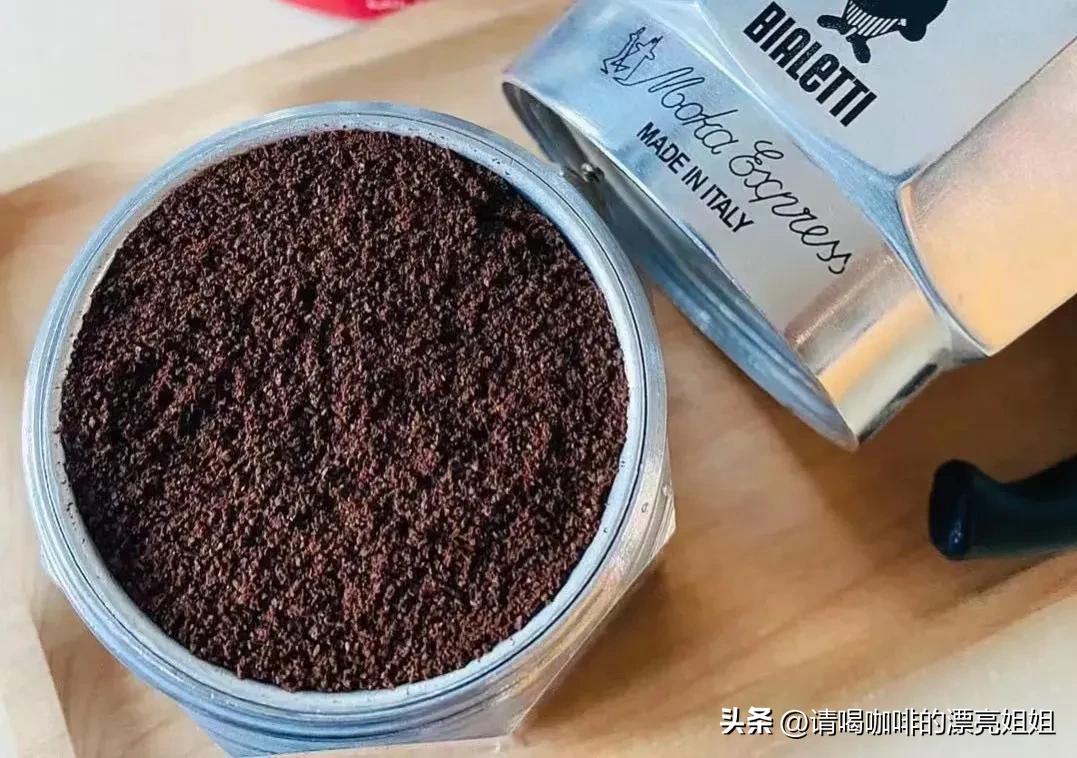 摩卡壶和意式咖啡机磨粉区别,摩卡壶和意式咖啡机选哪个