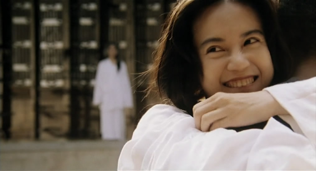 “最美尼姑”桑妮的成名之路,台湾女明星出家当尼姑桑妮