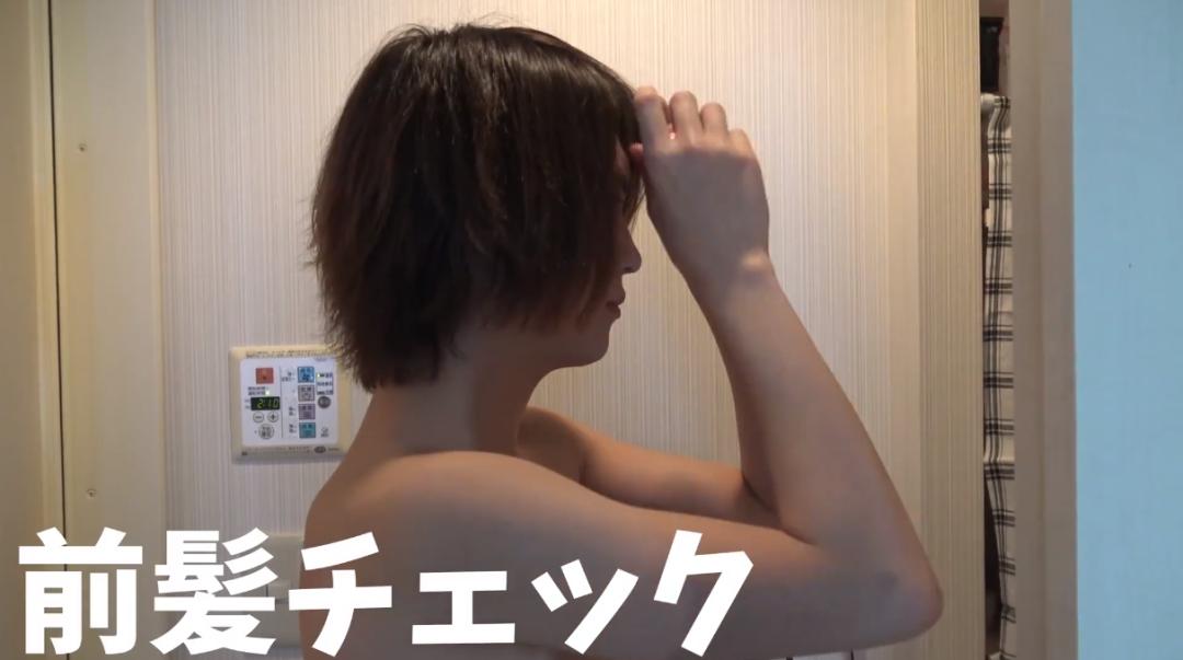 日本小哥同时被15个富婆*养包**，在镜头前唉声叹气：月入百万，很累