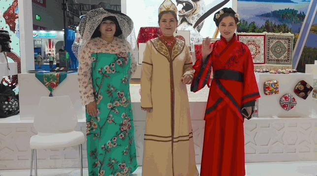 4分钟带你参观耗资240亿,30秒带你逛展厅