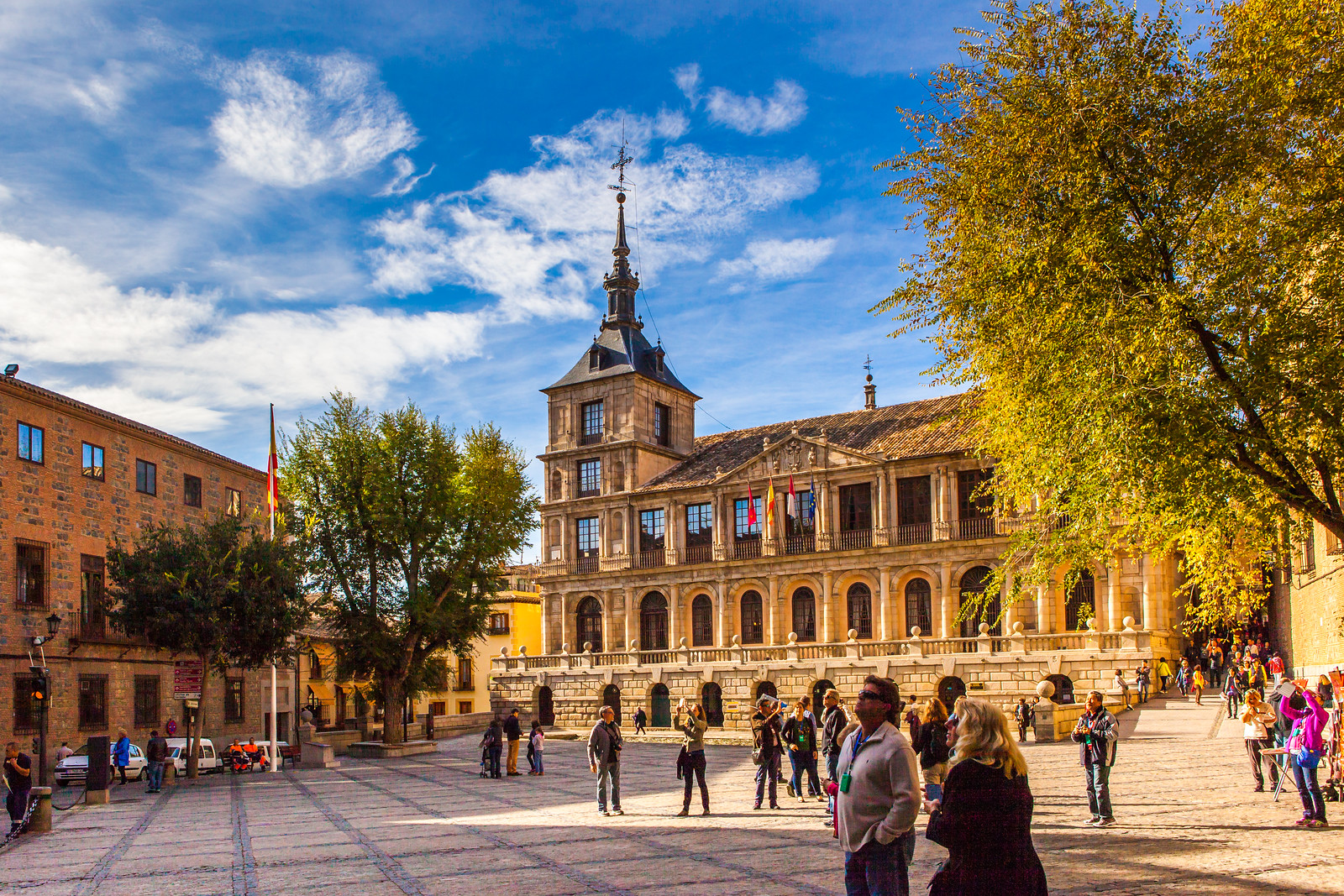 西班牙非盈利移民要找中介吗,2021年西班牙非盈利移民