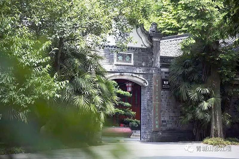 强烈推荐都江堰旅游两日游,成都都江堰一日游景点推荐