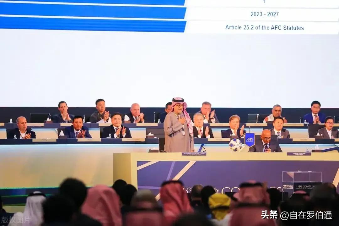 中国足球还有望进美加墨世界杯吗,中国足球归化再迎好消息