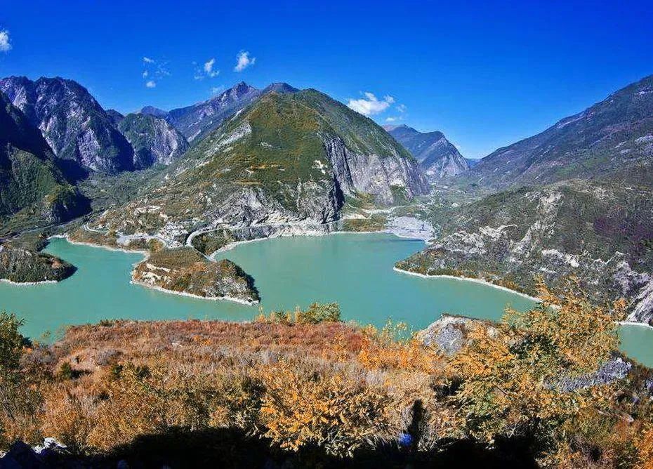 松潘秘境：野性与静谧共存的七藏沟