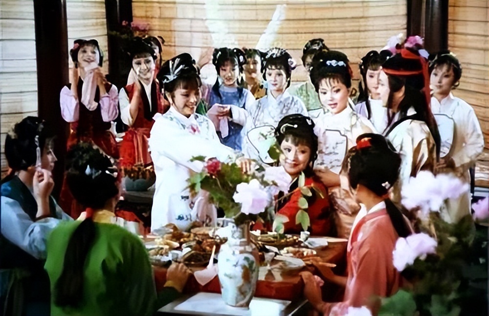 红楼梦两字深度解读,红楼梦有何深层次的解读