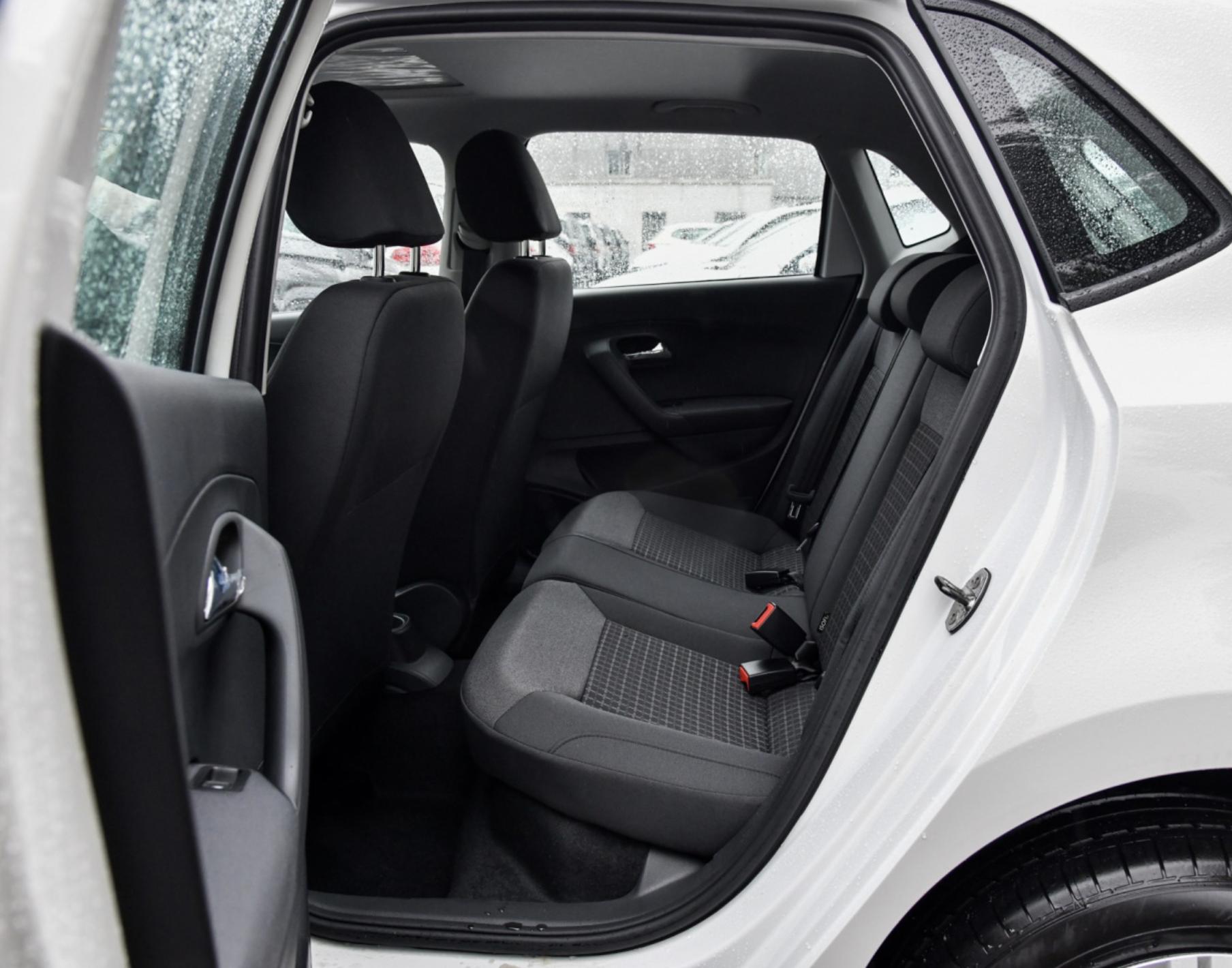 二手车大众POLO怎么选？19年的价格在6万到7万之间，你能接受吗？