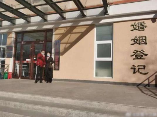 尹相杰凭纤夫的爱红遍大江南北,尹相杰是纤夫还是拉船