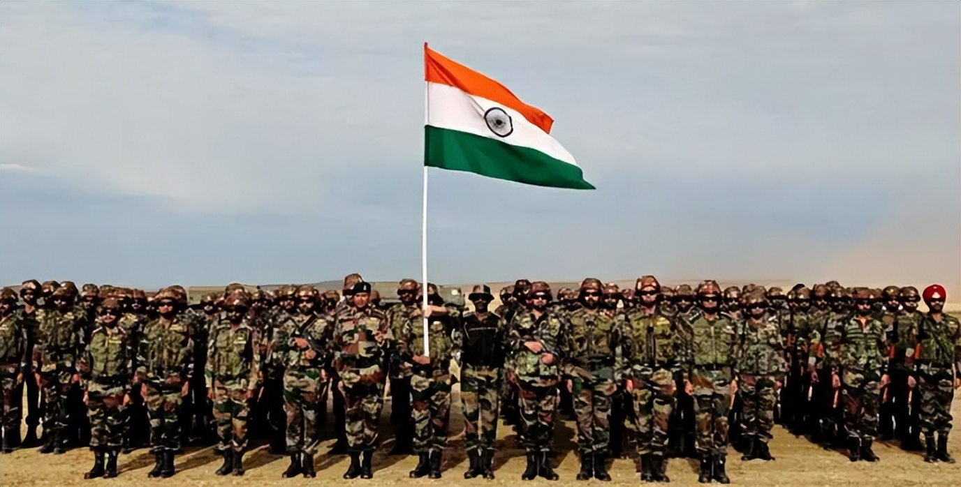 美媒发各国实力排行榜美中俄前三,美国公布全球军力排行榜