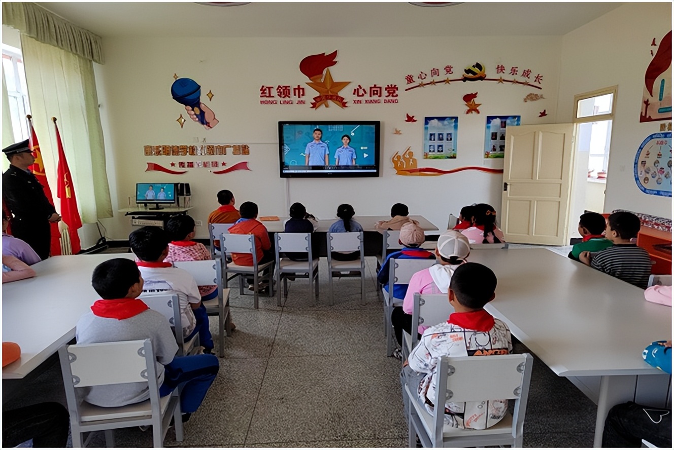 三抓三促铸忠诚警魂兰州公安,密织安全防范网构筑反诈宣传体系