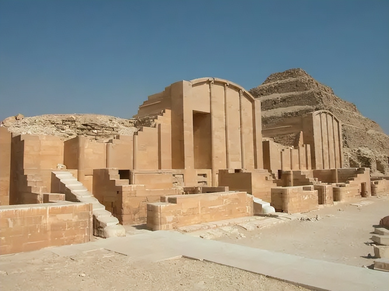 古埃及为什么没有留下标志性建筑,古埃及和古希腊建筑的主要代表