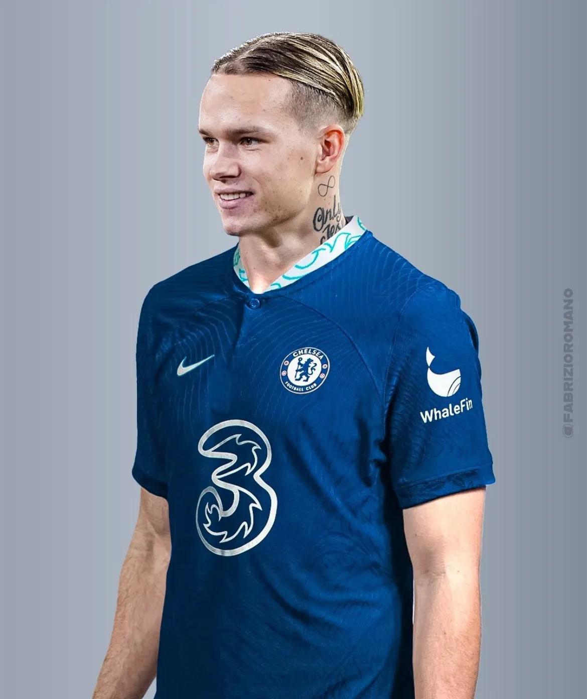 今日分析英超阿森纳vs狼队,英超德比前瞻曼城vs曼联