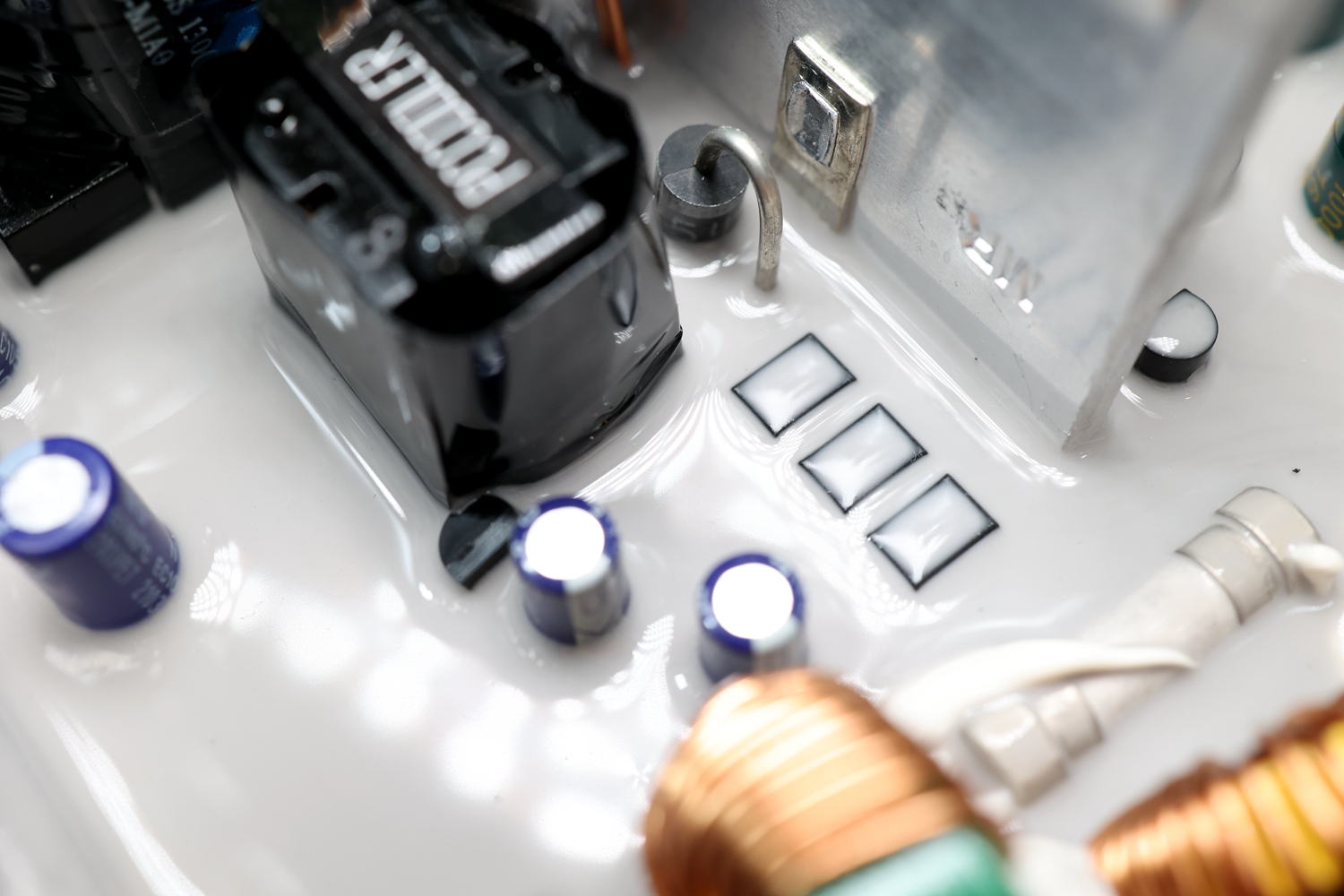 超频三gik850电源,七防芯超频三750w