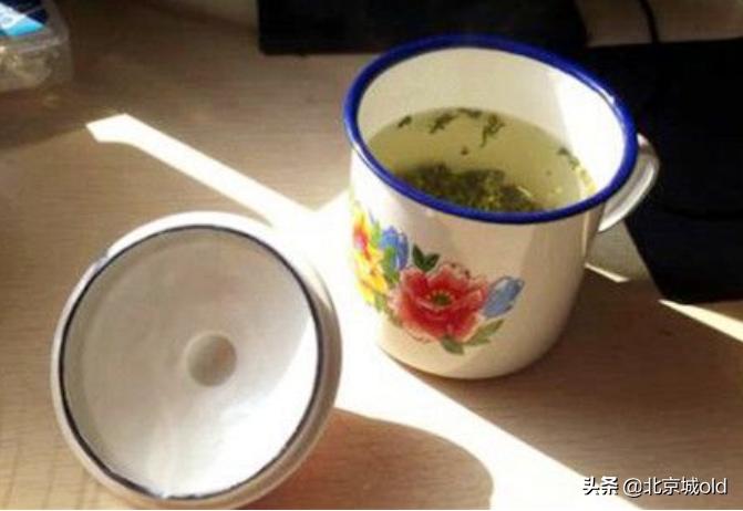 正宗茉莉花，地道北京味儿，老北京人打小儿喝到大，就好这一口儿