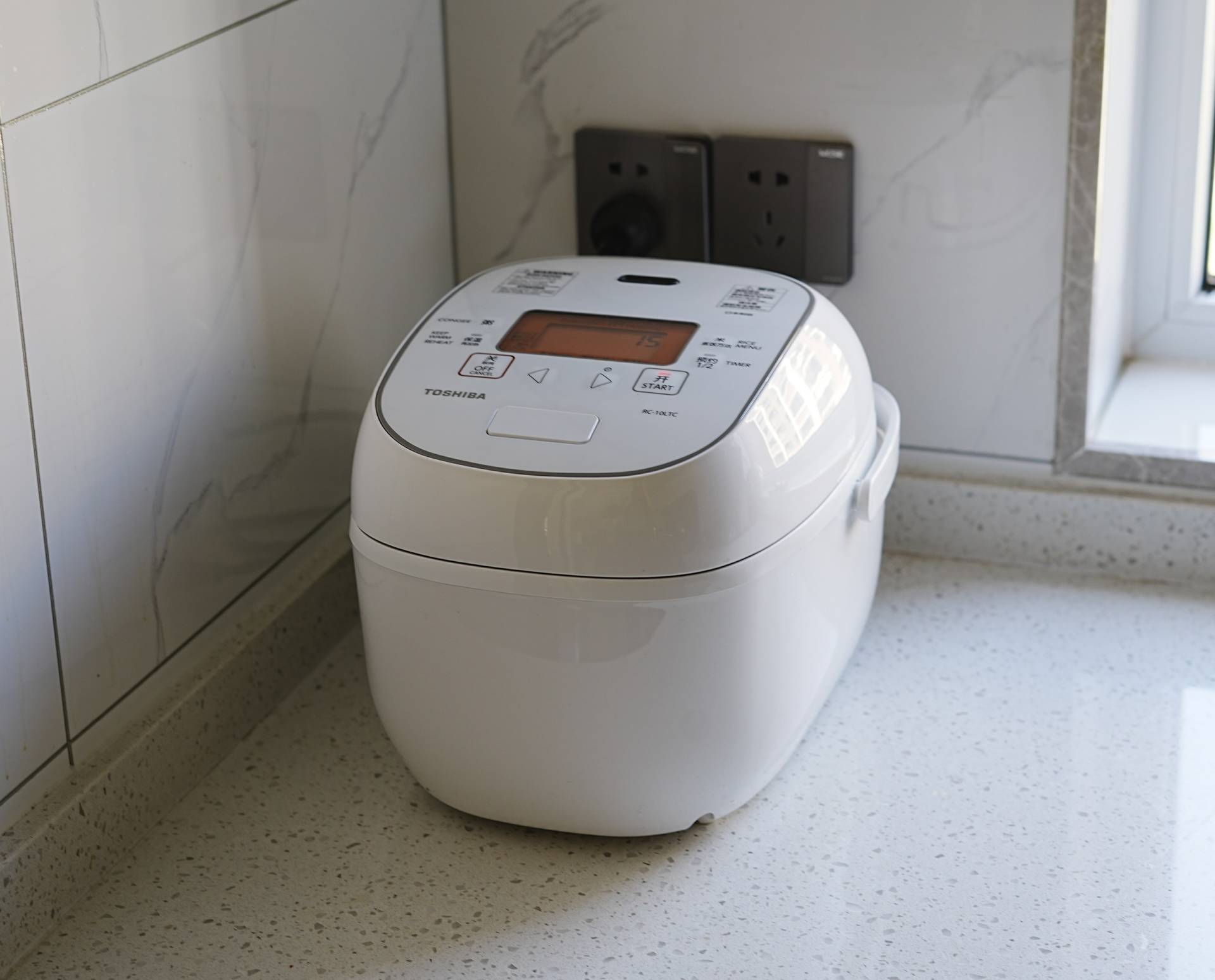 只做米饭的电饭煲哪个好,煮米饭最好吃的电饭煲是哪种