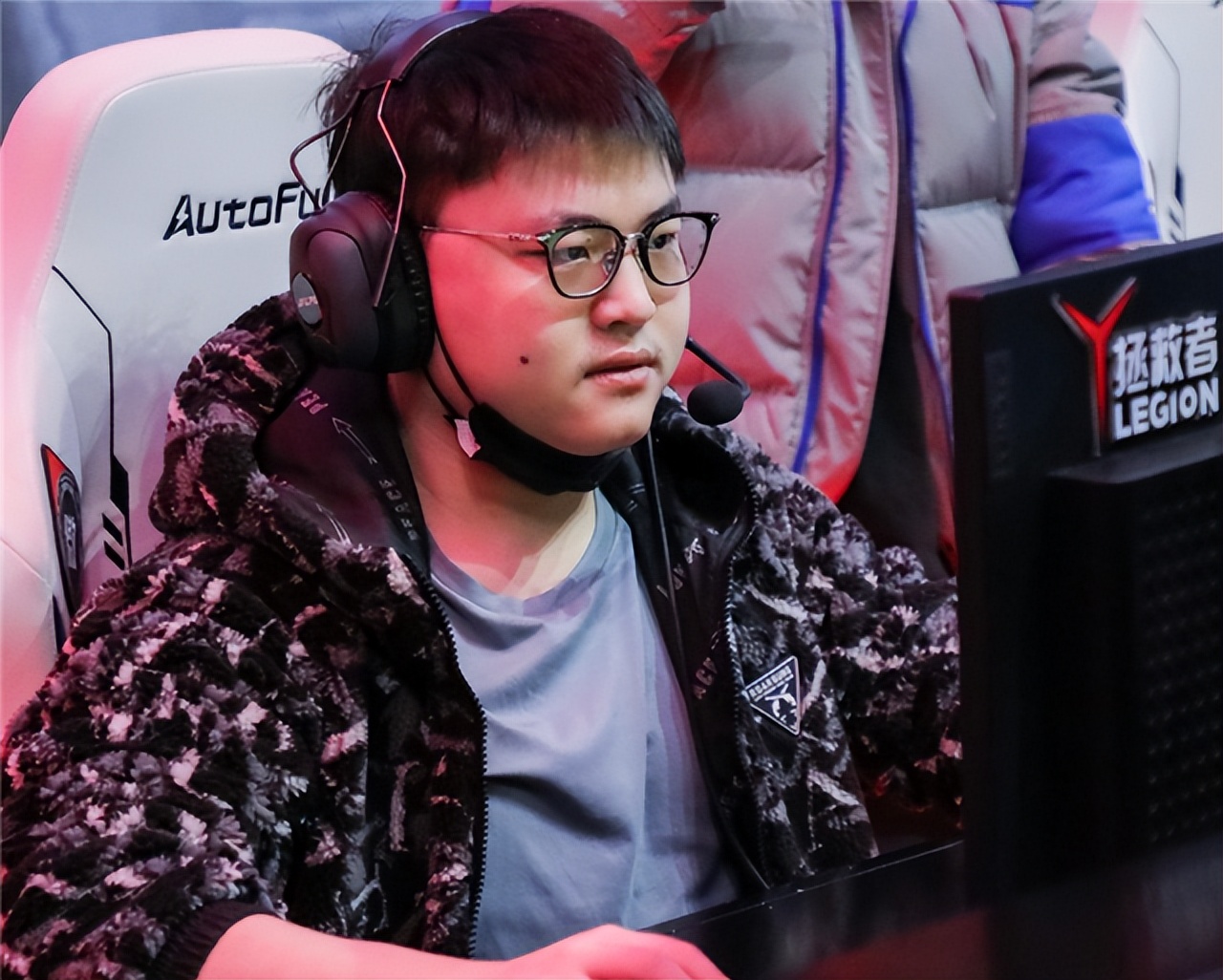 uzi锐评369,uzi锐评up首秀