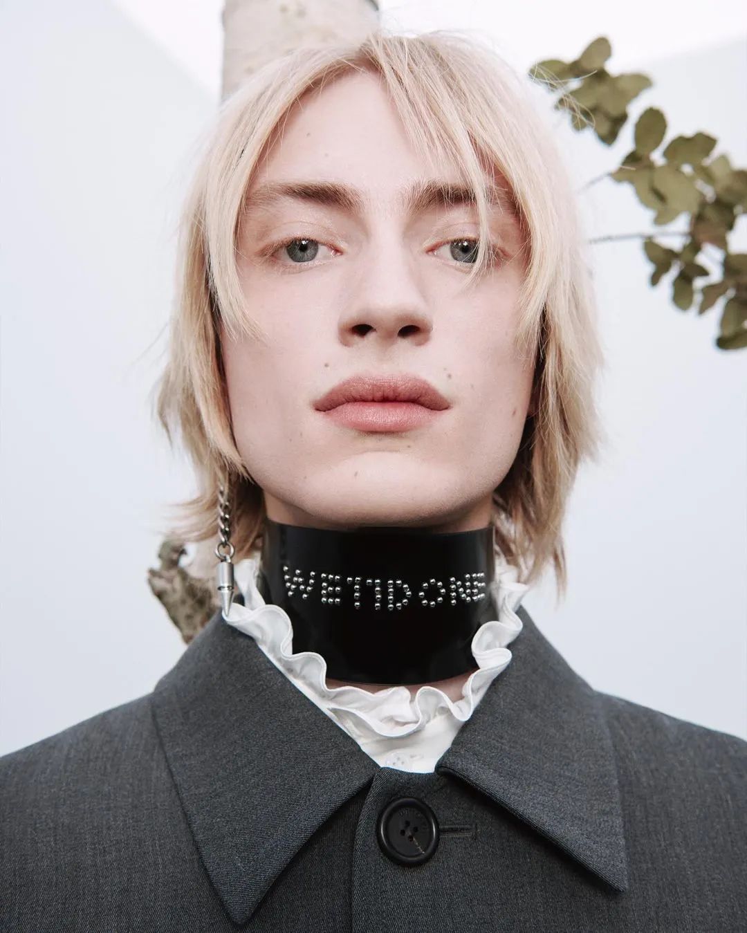 权志龙姐姐潮牌棉服,权志龙姐姐品牌发布会