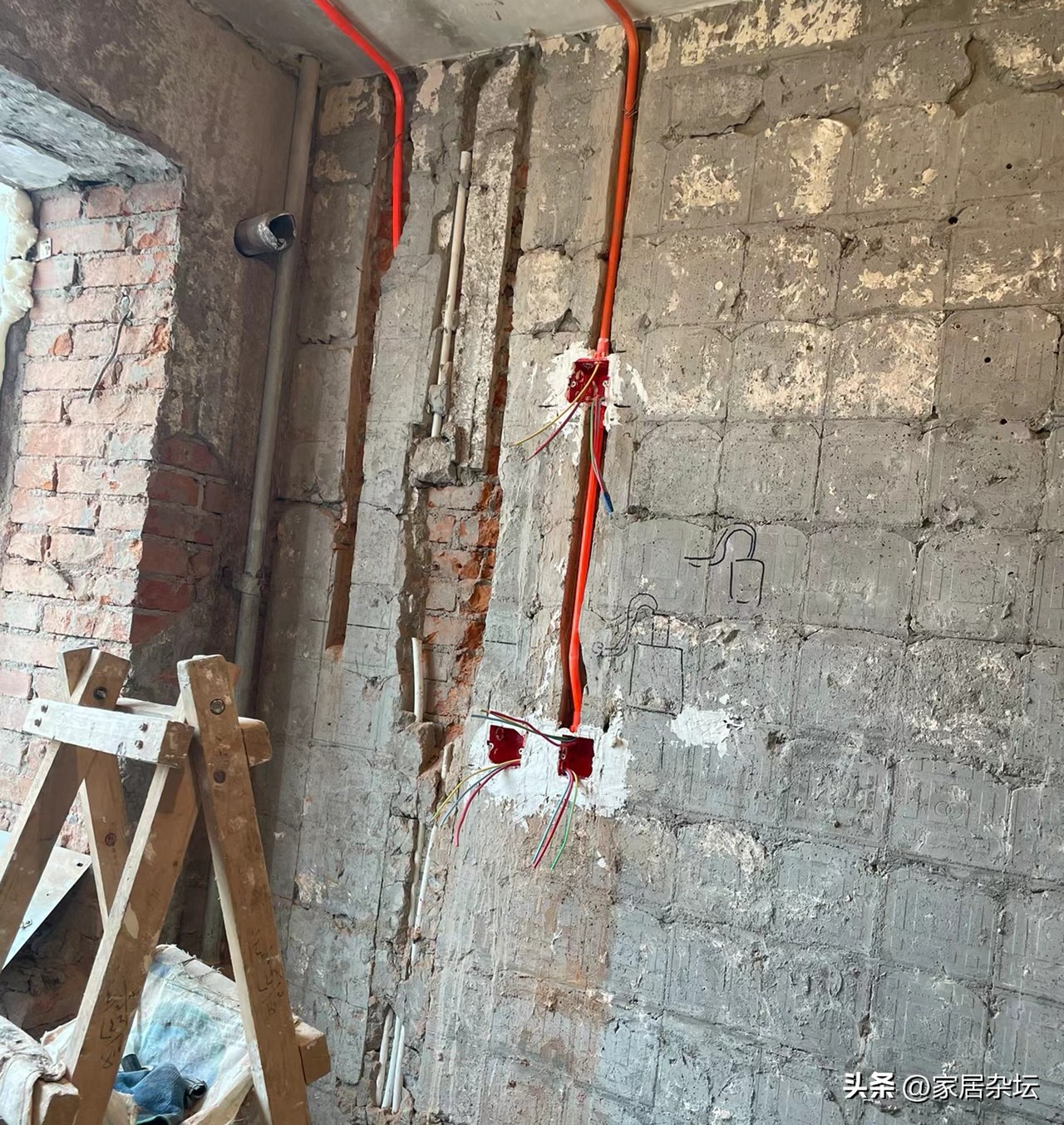 新房装修电线全换还有接头吗,家装全房用4平方电线对不对