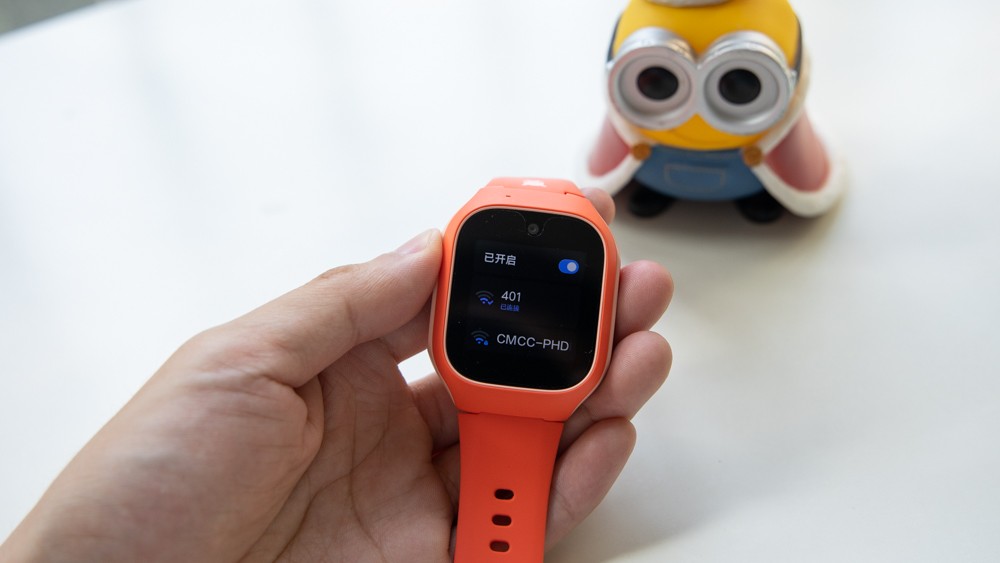 支持微信qq的儿童电话手表,米兔6c儿童电话手表有游戏吗