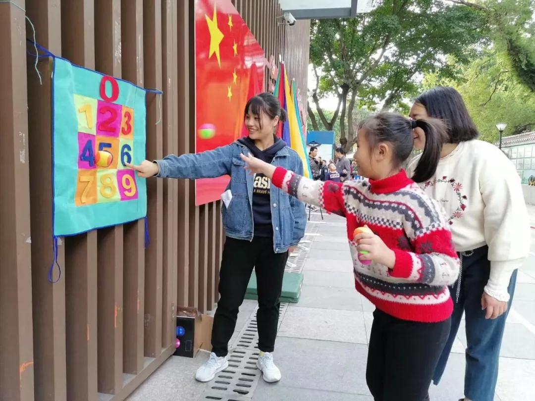 全国优秀志愿者荣誉有啥用,学校优秀志愿者表彰