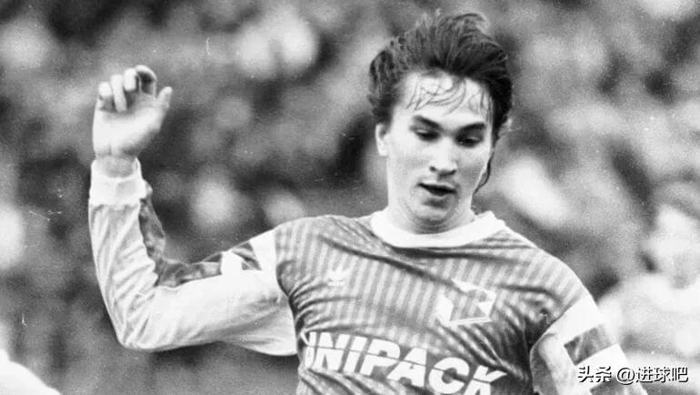 2017俄罗斯足球积分榜,2002世界杯射手榜最新排名