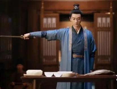 追《梦华录》的仲夏——硬菜“鱼脍”，不仅仅是一道美食