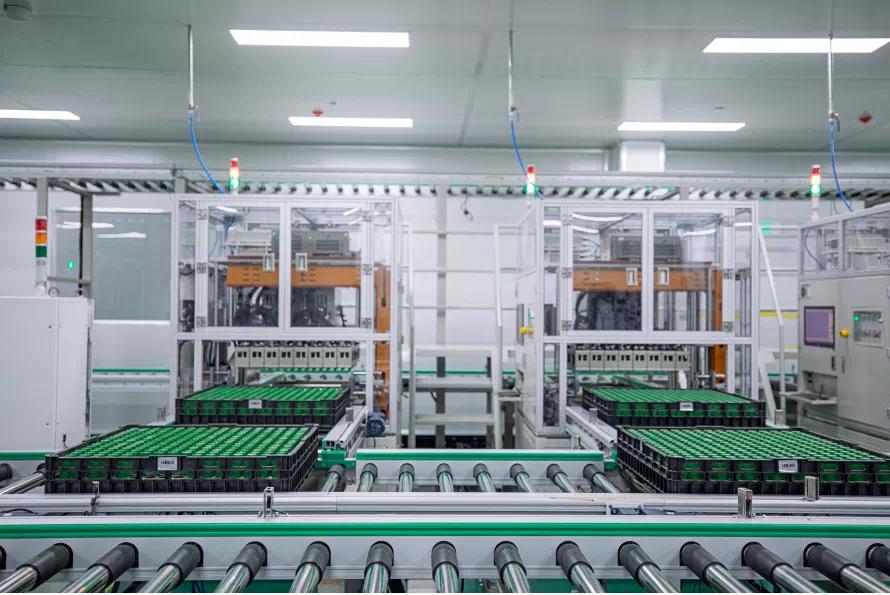 拼经济抓项目强招商,全力以赴拼经济促发展