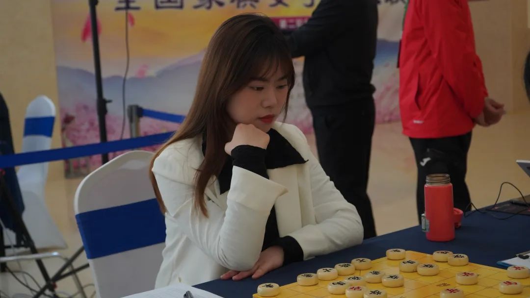 2022女子象甲战罢13轮｜榜首四队稳步推进，保级区三队一胜难求