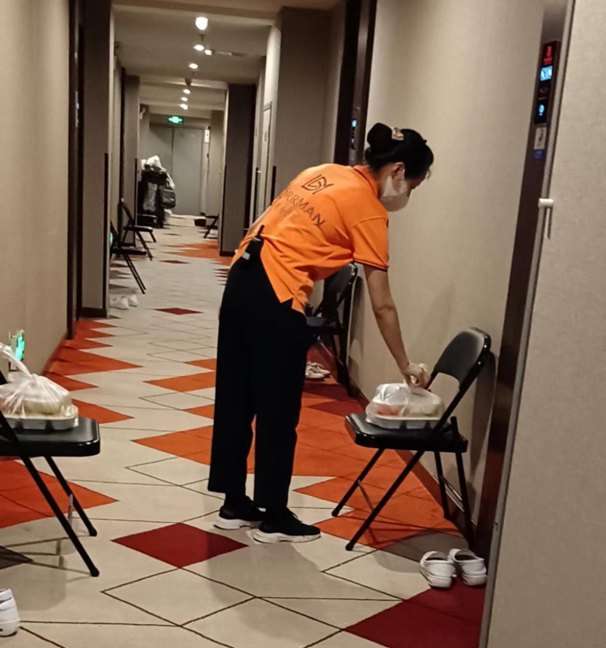 援锡医护人员,援苏医护入住五星级酒店