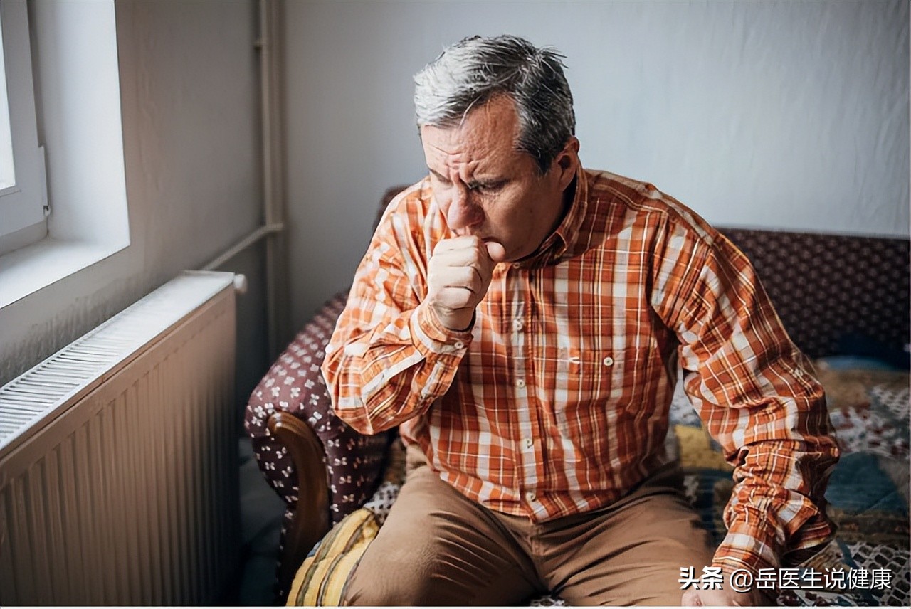 肺癌引起肩疼和一般肩疼区别,肩痛可能是肺癌早期