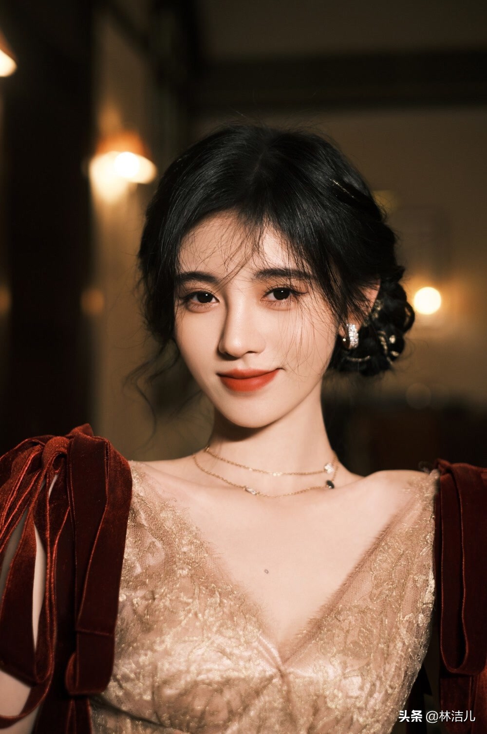 热巴和鞠婧祎谁更美,鞠婧祎迪丽热巴娜扎