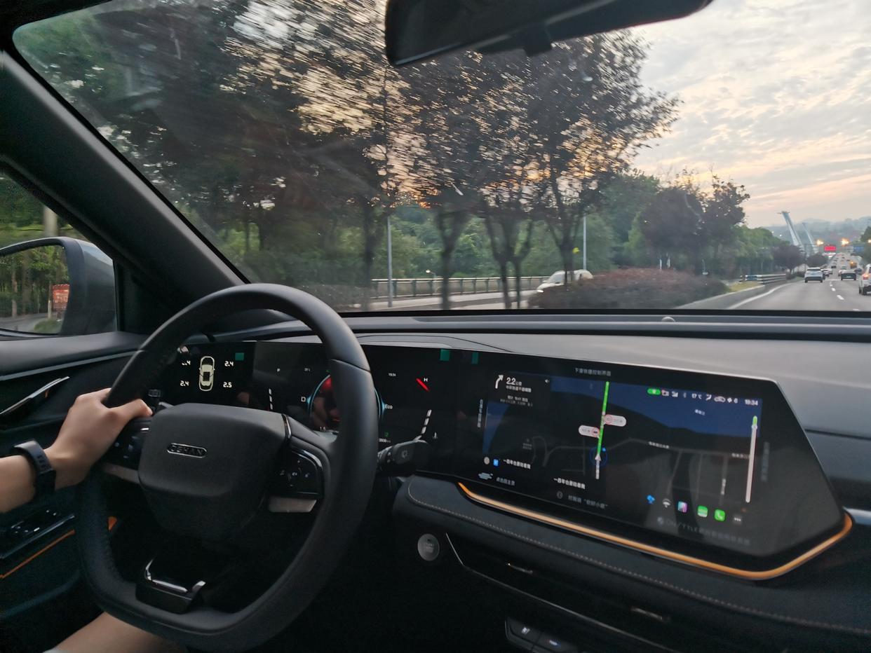 欧尚x5plus怎么会不剐蹭,老司机评价欧尚x5plus