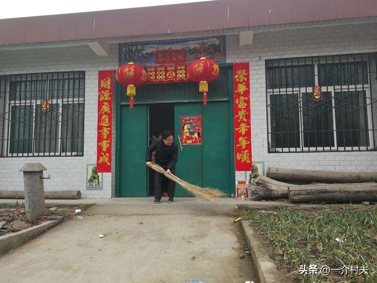 大年初五有啥禁忌和习俗?能不能扫地、扔垃圾?可以出远门吗?