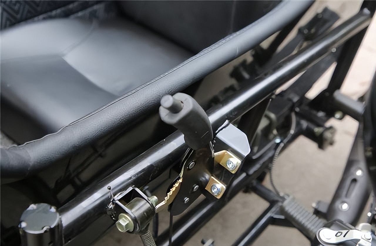 鑫源500边三轮和银钢300对比,银钢300迷你边三轮摩托车