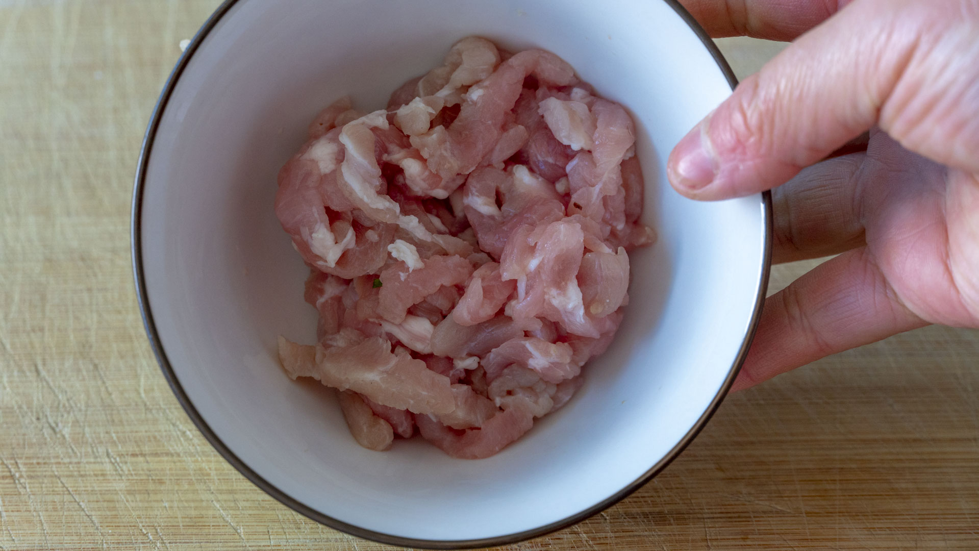 酸菜好吃不发臭的做法,酸菜鲜做的酸菜怎样吃才能更安全