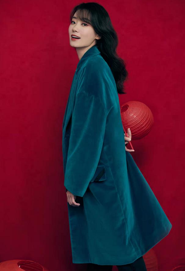 张小斐春晚大衣穿搭合集,张小斐大衣粉色春晚