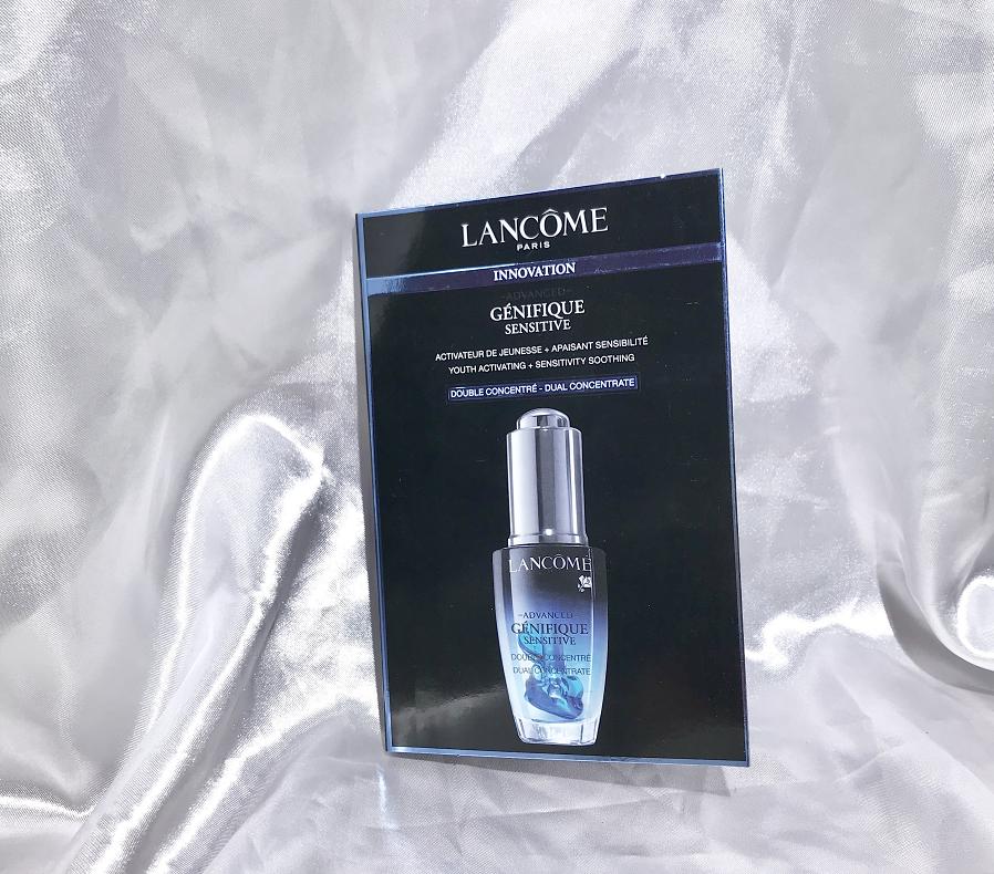 混合皮肤适合的面部精华液,使肌肤毫无负担的有效吸收精华液